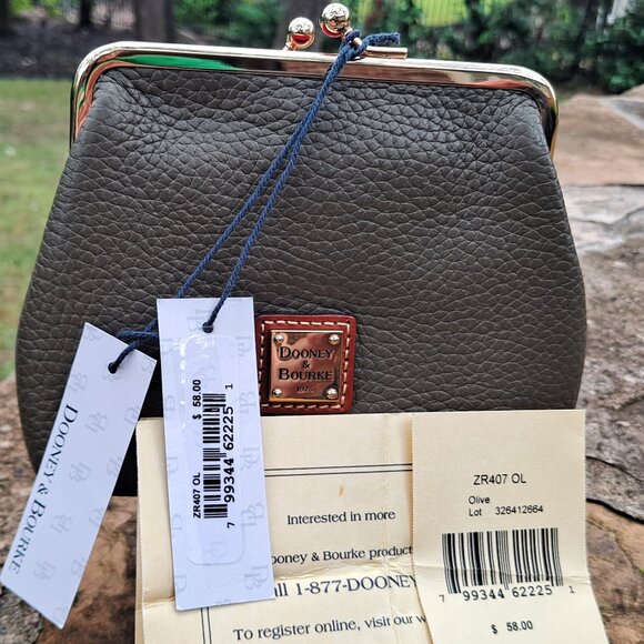 Dooney & Bourke Olive Pebble Leather Kisslock Coin Purse (NWT) - Picture 1 of 10